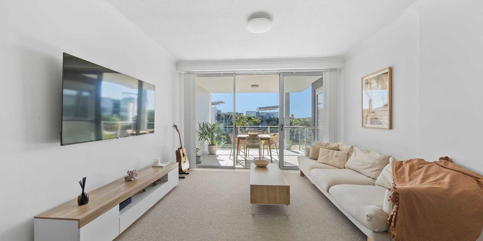 2302/27 Boardwalk Boulevard Mount Coolum
