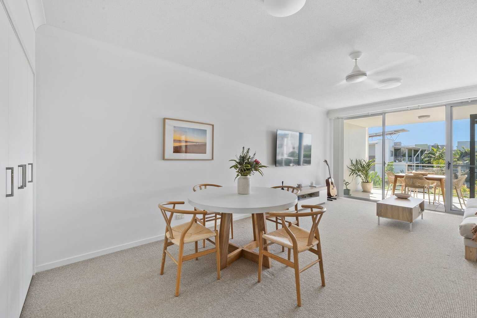 2302/27 Boardwalk Boulevard Mount Coolum