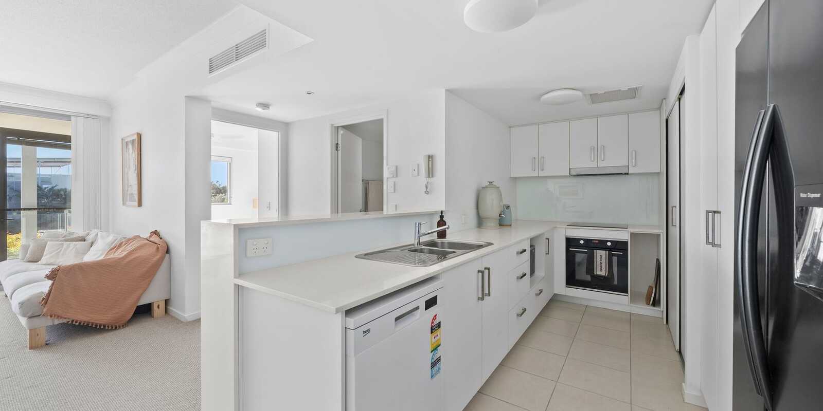 2302/27 Boardwalk Boulevard Mount Coolum