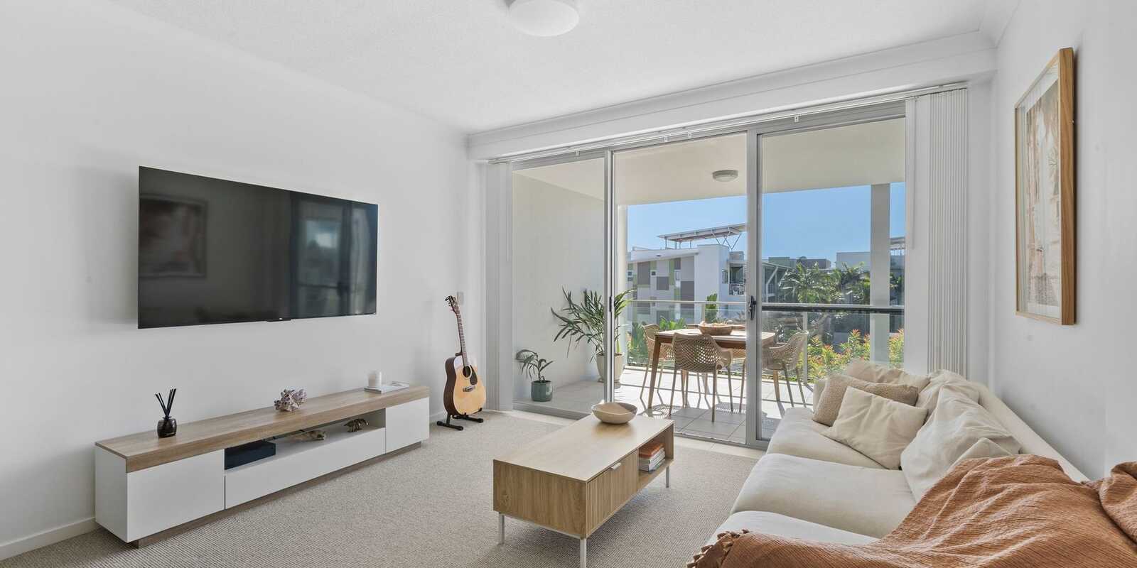 2302/27 Boardwalk Boulevard Mount Coolum