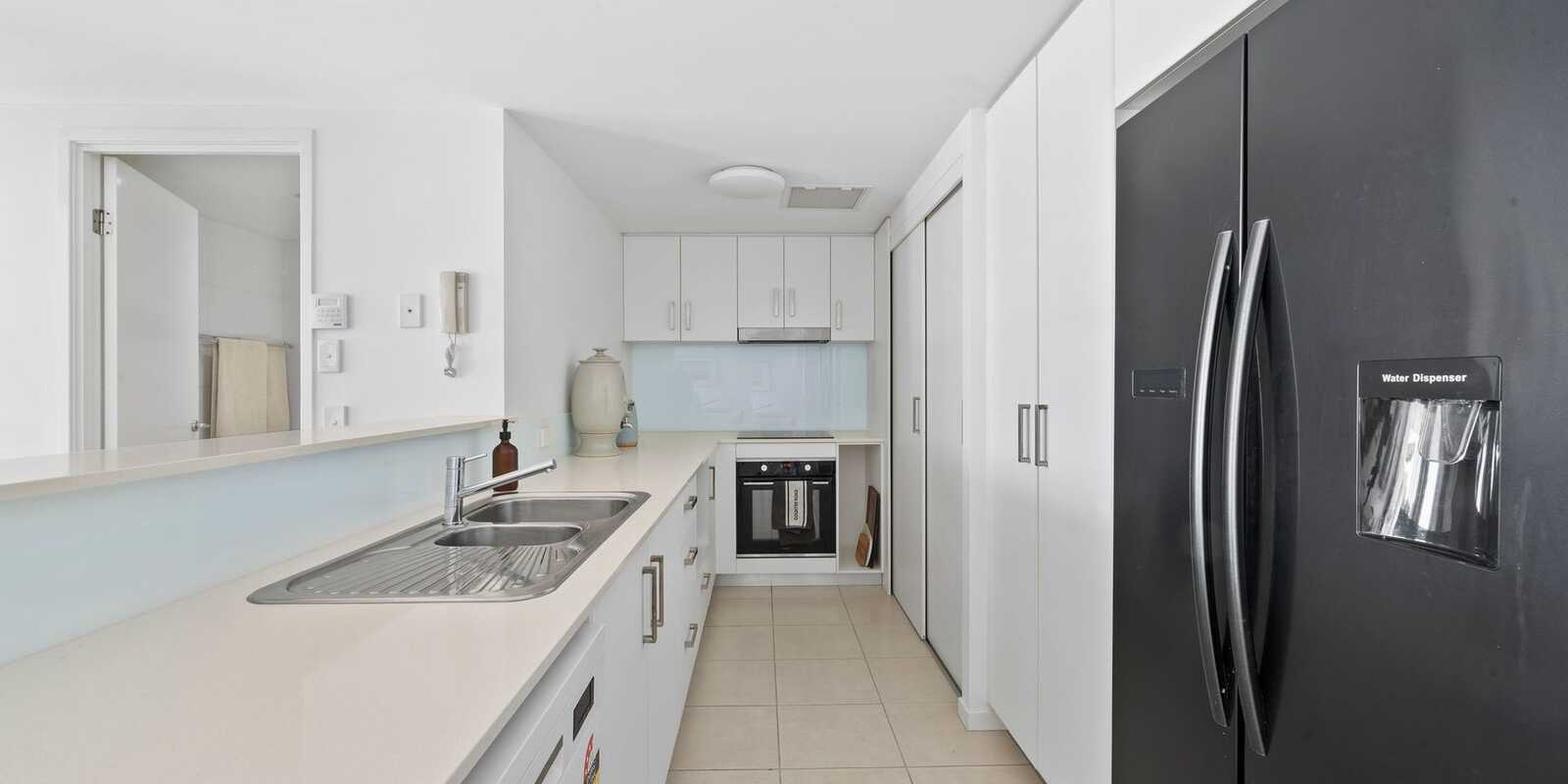2302/27 Boardwalk Boulevard Mount Coolum