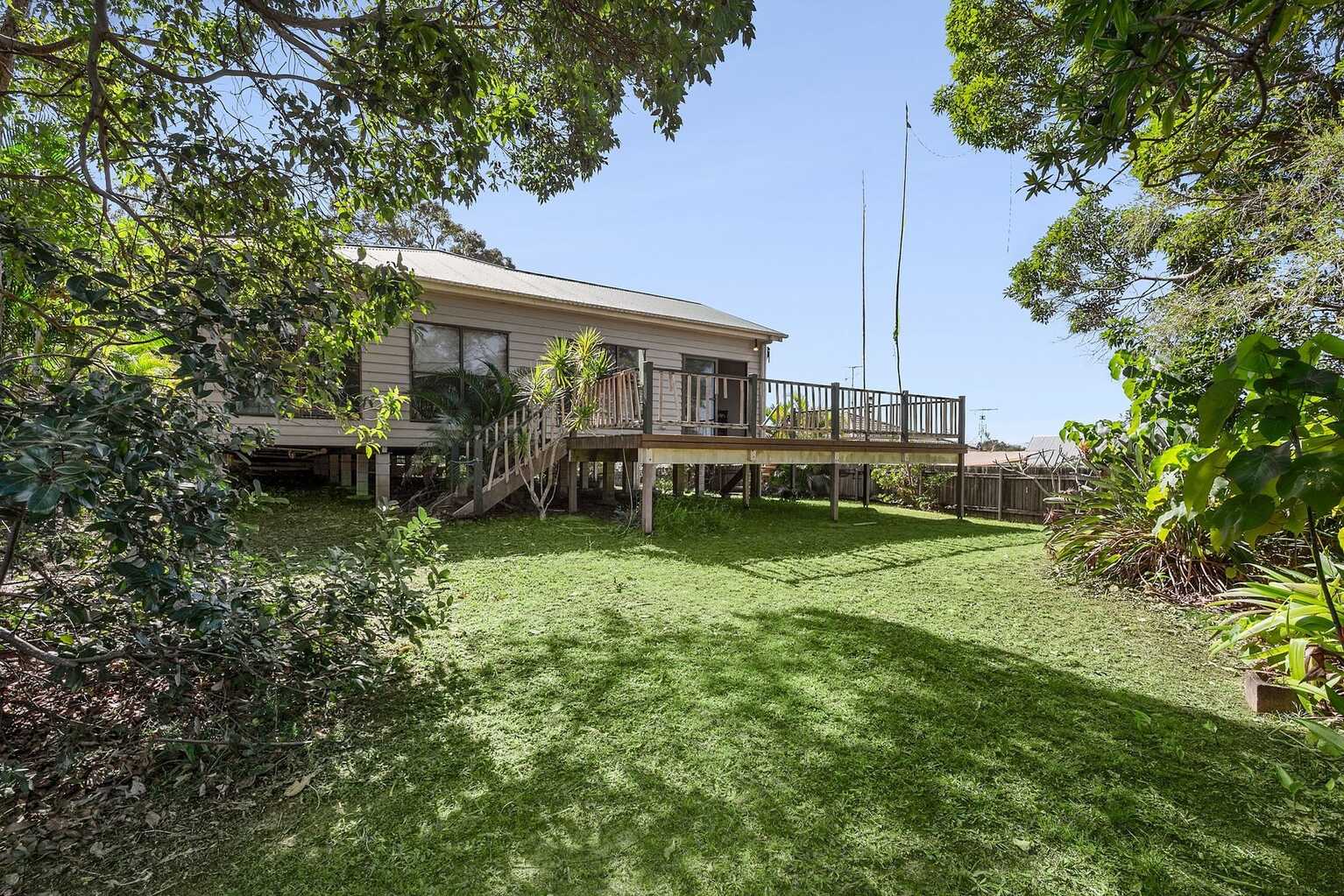 7 Eastern Court Mount Coolum