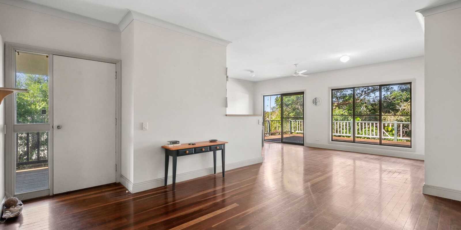 7 Eastern Court Mount Coolum
