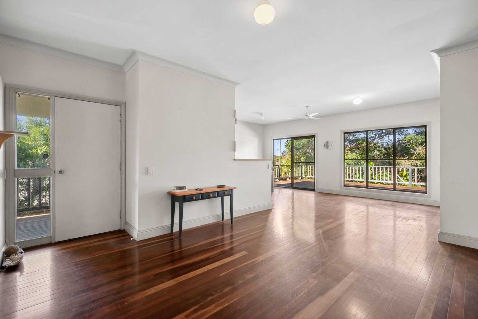 7 Eastern Court Mount Coolum
