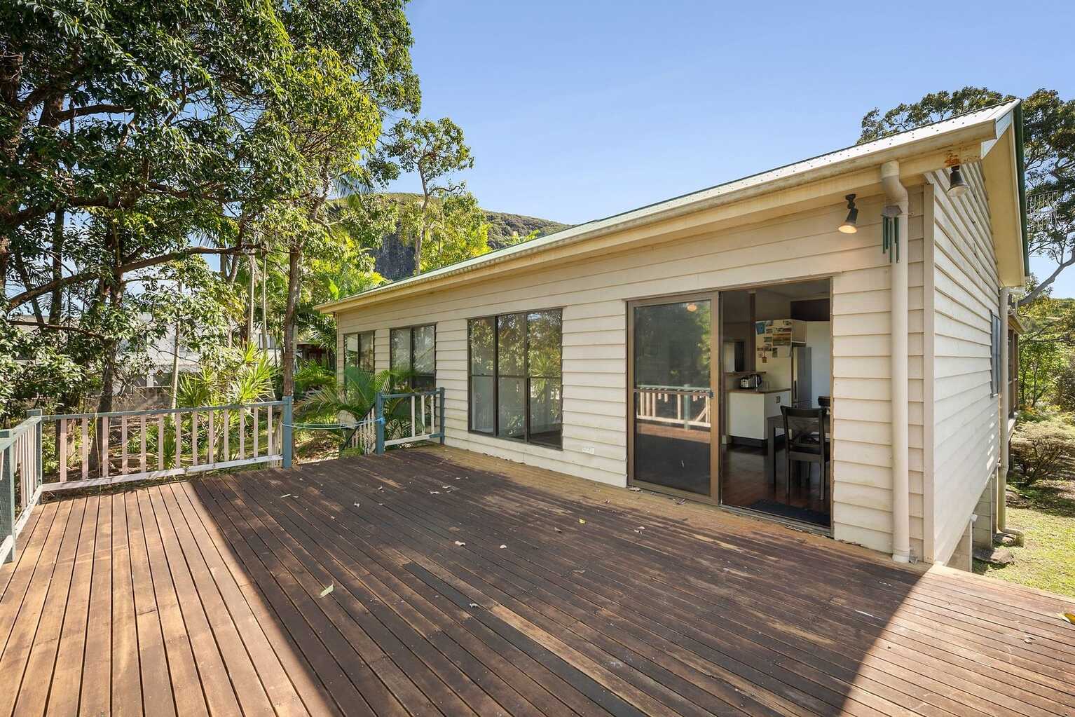 7 Eastern Court Mount Coolum