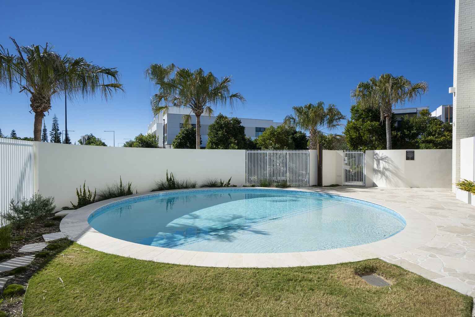 21/6 Barrel Street Bokarina