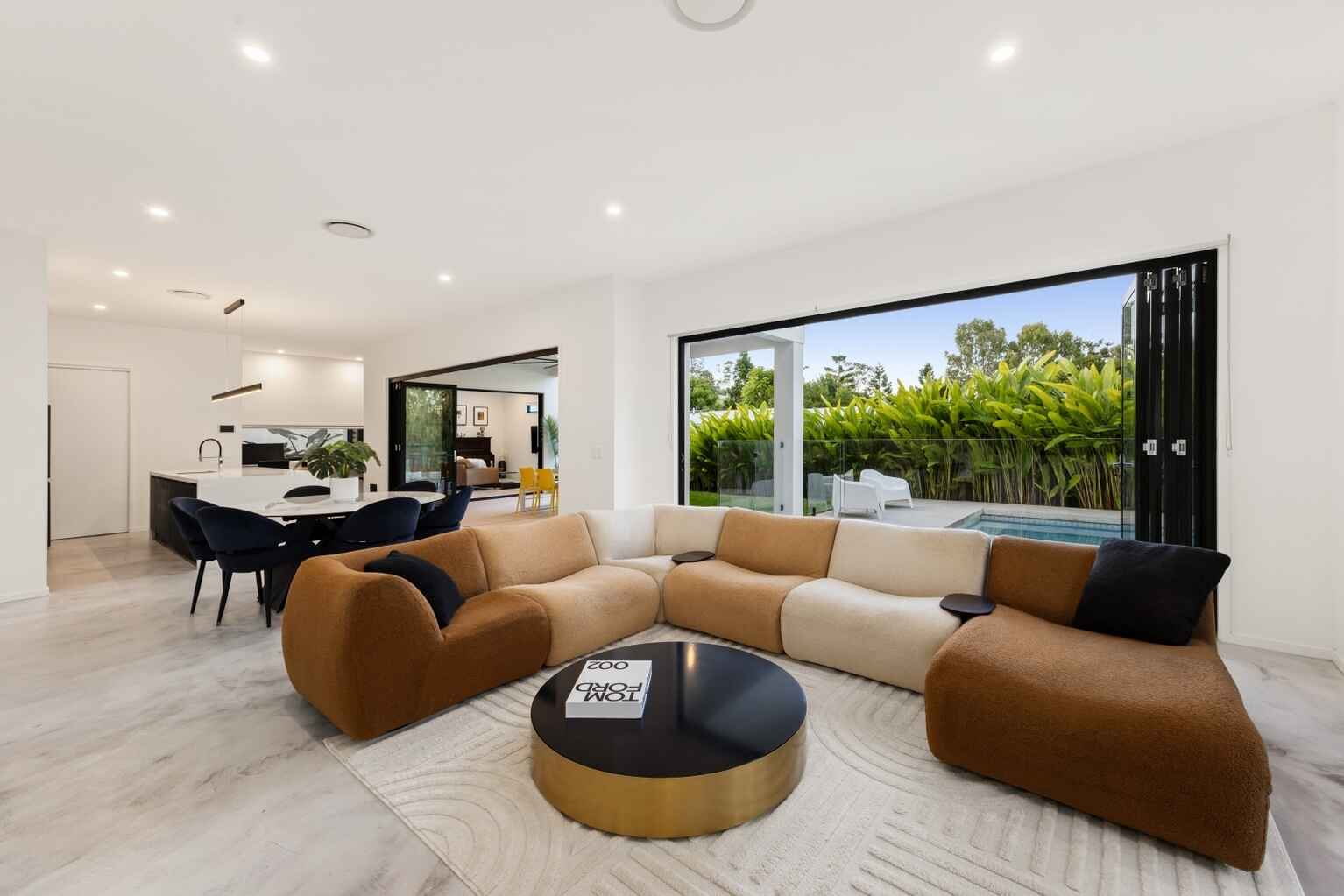 11 Vantage Drive Yaroomba