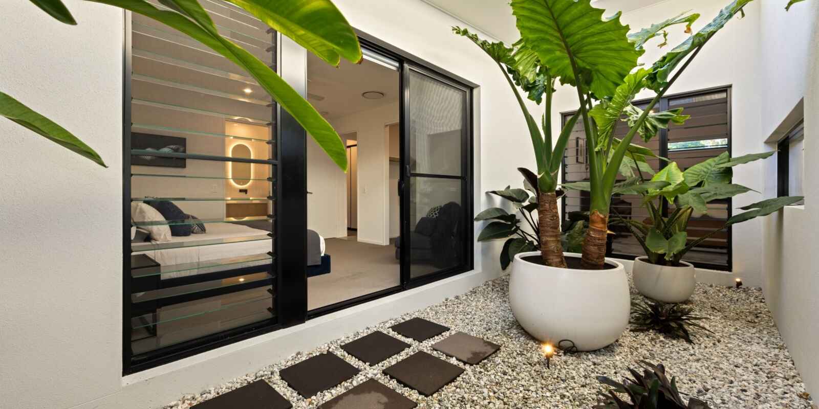11 Vantage Drive Yaroomba