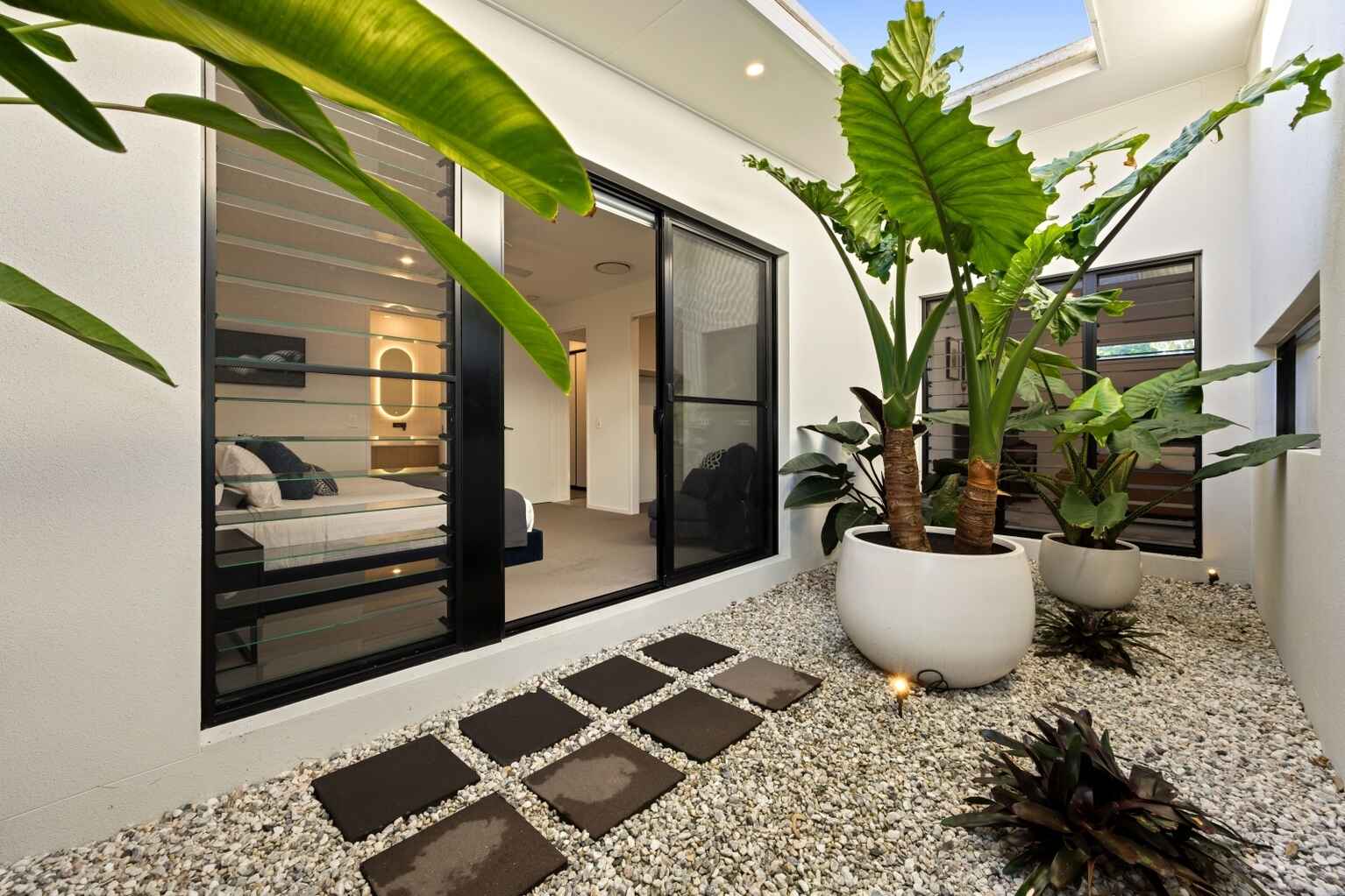 11 Vantage Drive Yaroomba