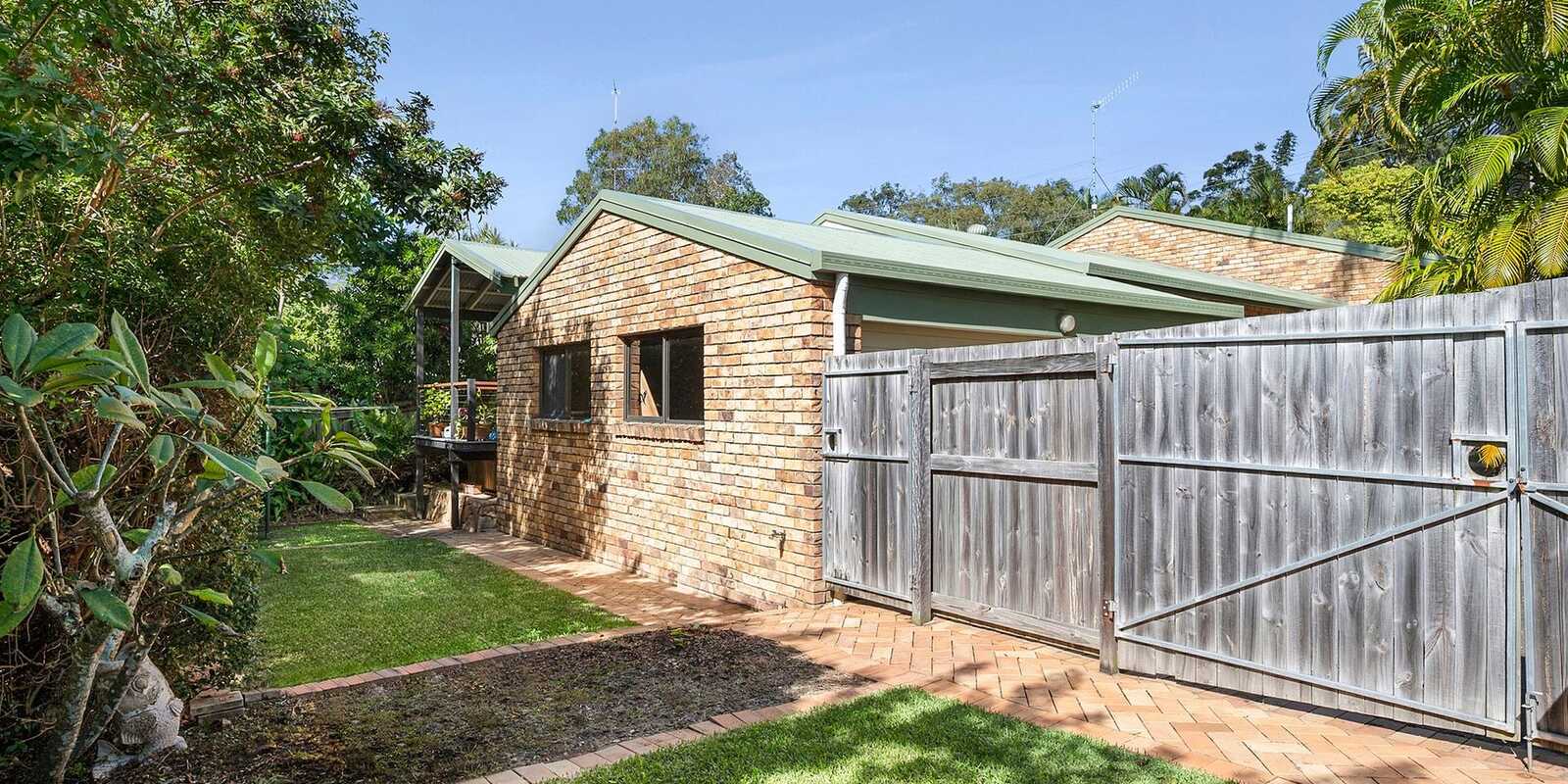 49 Centenary Heights Road Coolum Beach