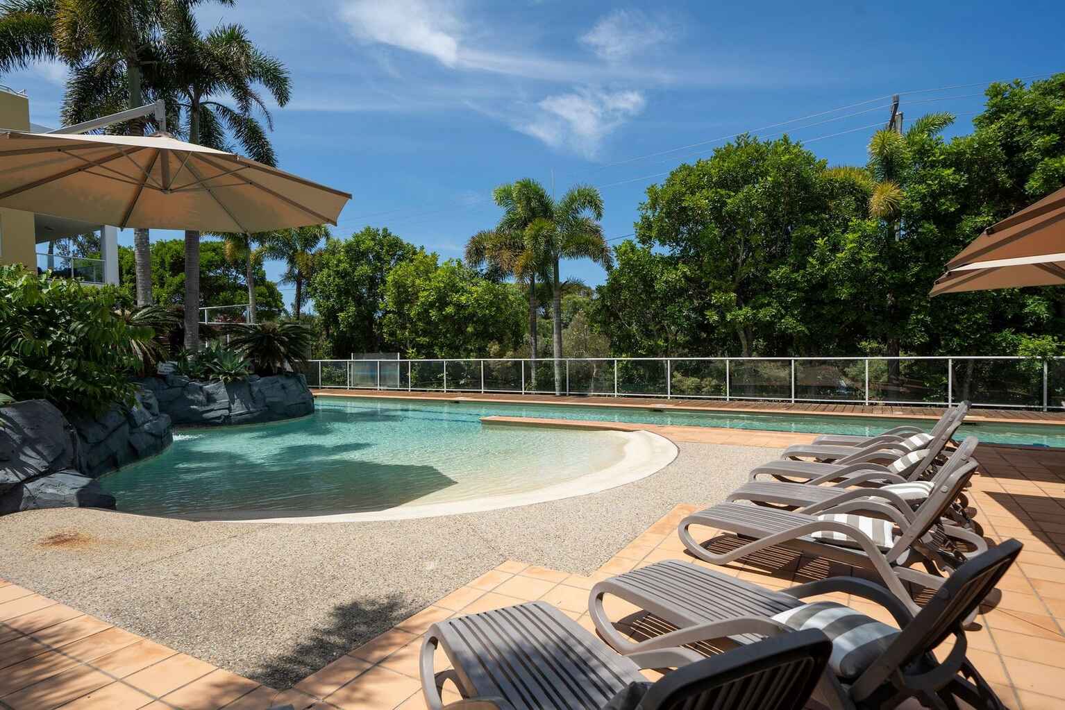 17/1864-1870 David Low Way Coolum Beach