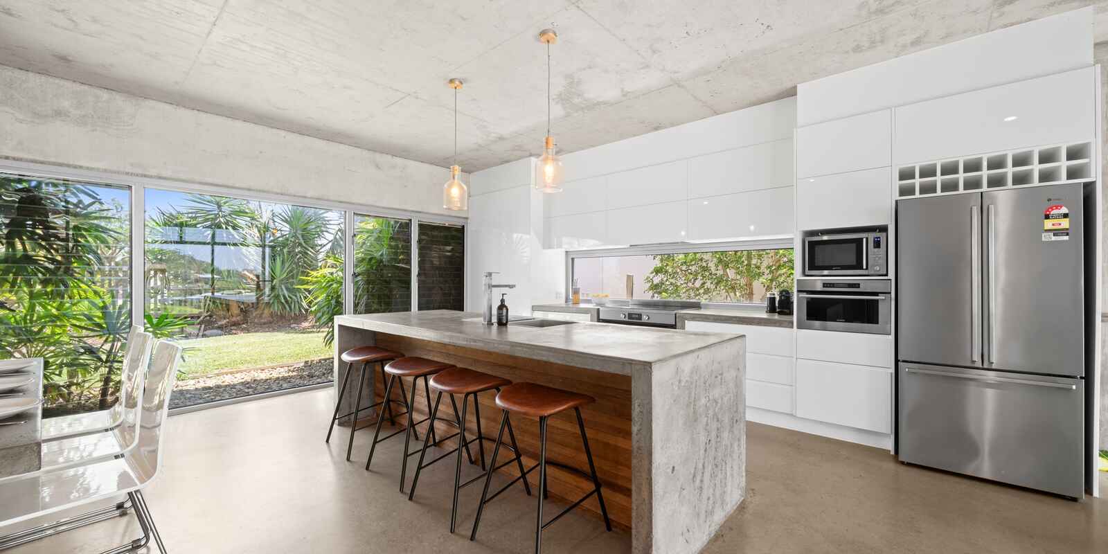 4 Opal Place Yaroomba