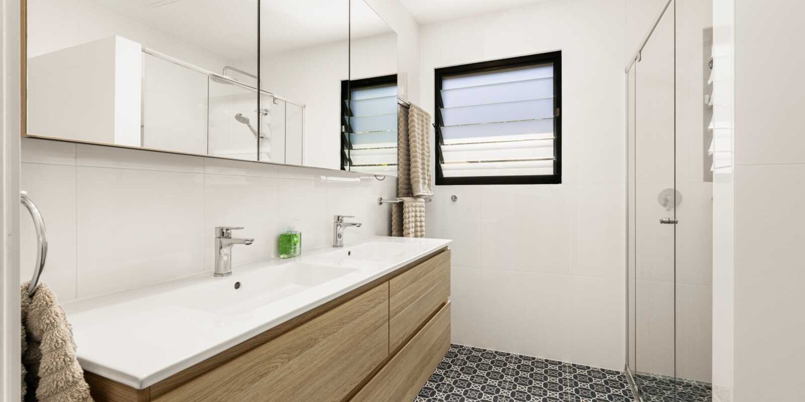 10 Joy Court Mount Coolum