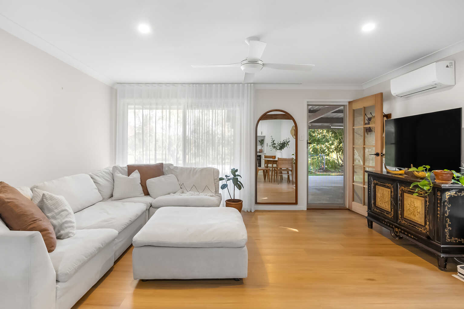 74 Suncoast Beach Drive Mount Coolum