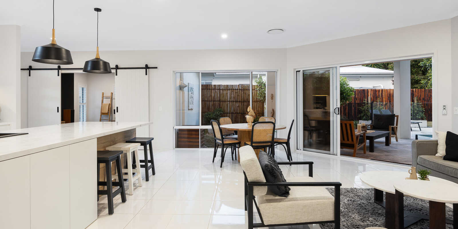 30 Donegal Drive Yaroomba 30 Donegal Drive Yaroomba