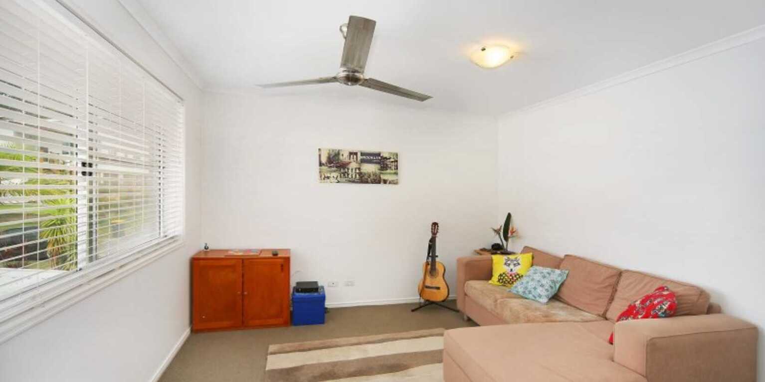 24 Tolkien Place Coolum Beach 24 Tolkien Place Coolum Beach