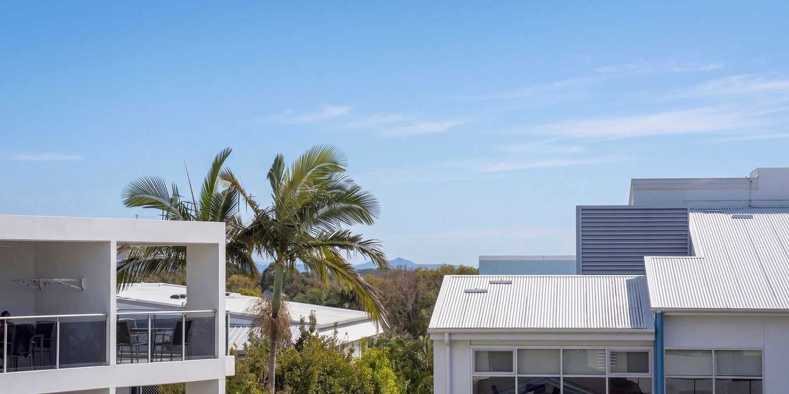 17/6-8 Perry Street Coolum Beach