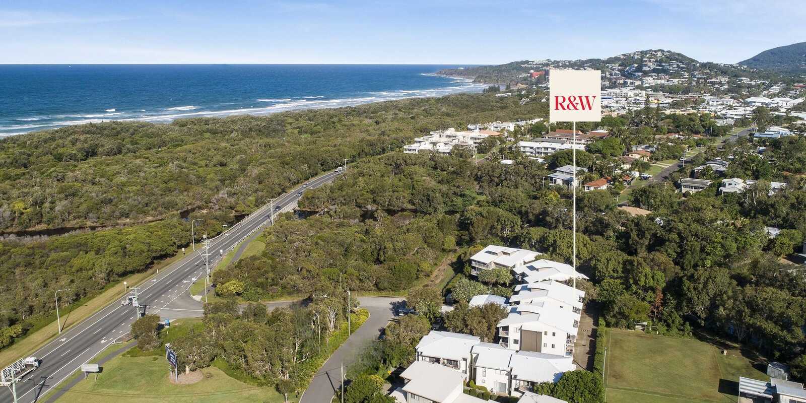 8/7 Seacove Lane Coolum Beach