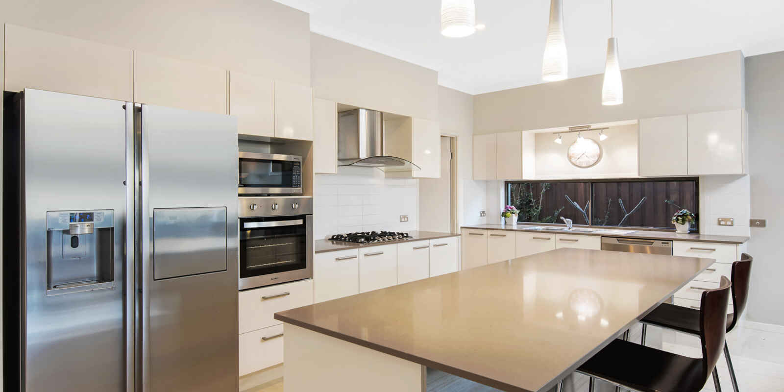 10 Feathertail Place Peregian Springs 10 Feathertail Place Peregian Springs