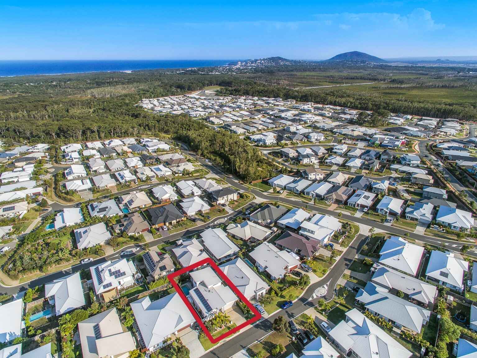 10 Feathertail Place Peregian Springs