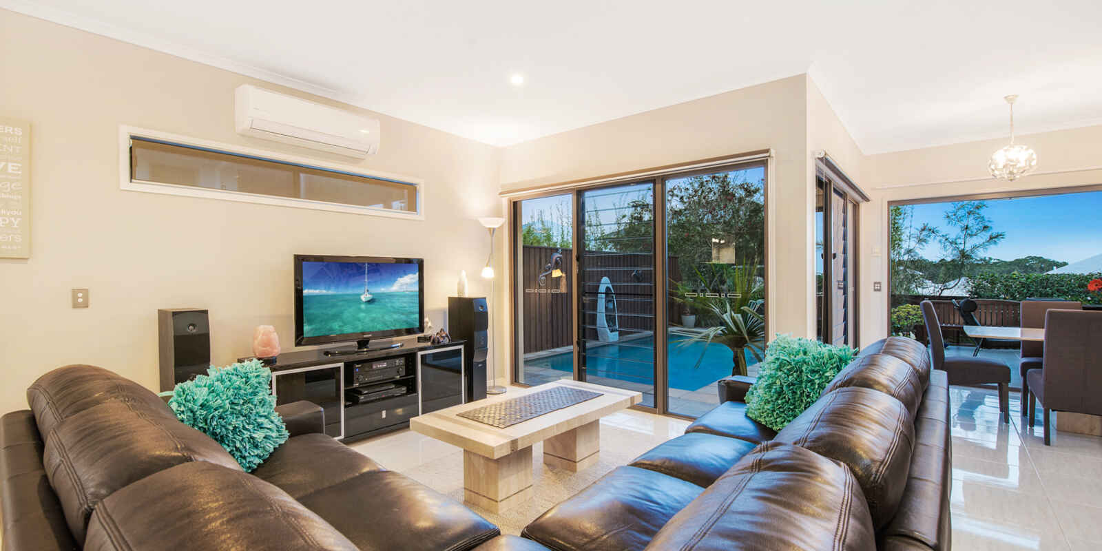 10 Feathertail Place Peregian Springs 10 Feathertail Place Peregian Springs