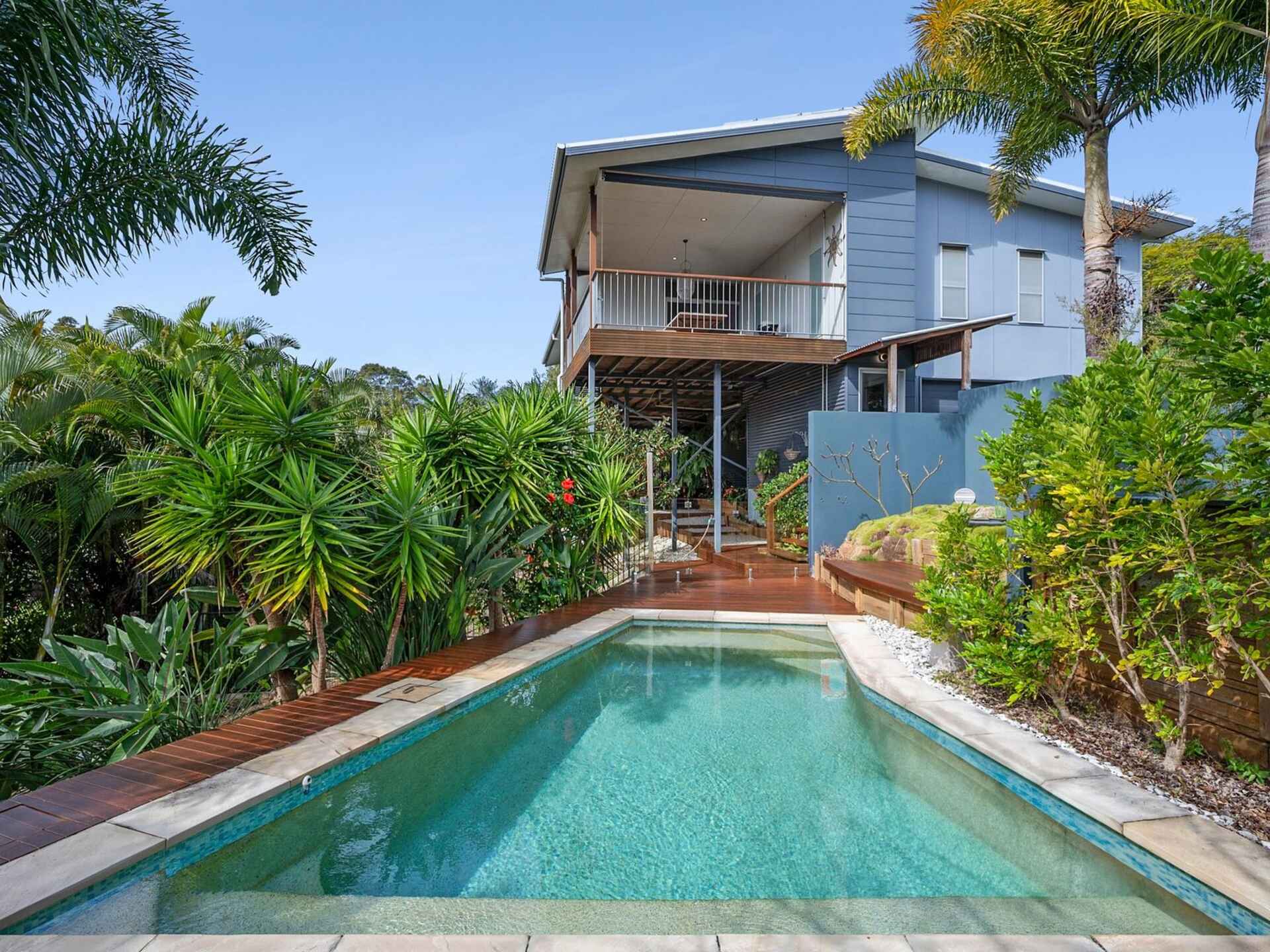 6 Coral Place Mount Coolum