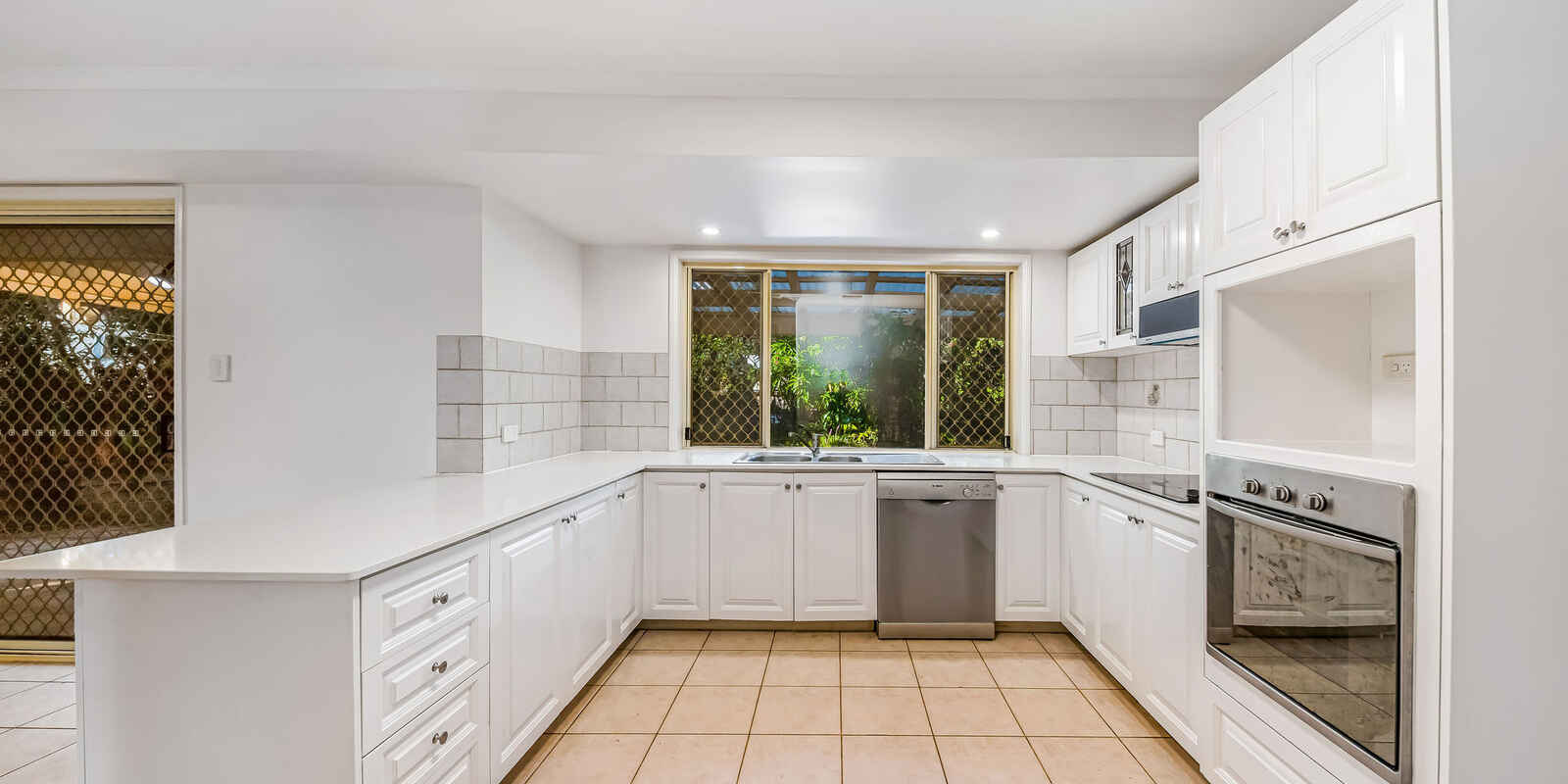 10 Pickering Court Tewantin 10 Pickering Court Tewantin