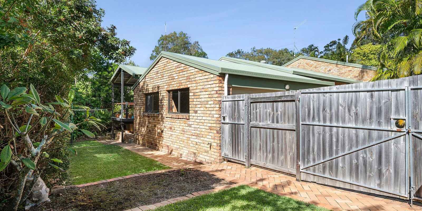 49 Centenary Heights Road Coolum Beach