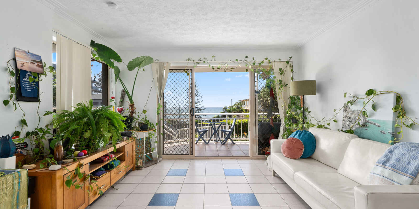 1/55 Coolum Terrace Coolum Beach