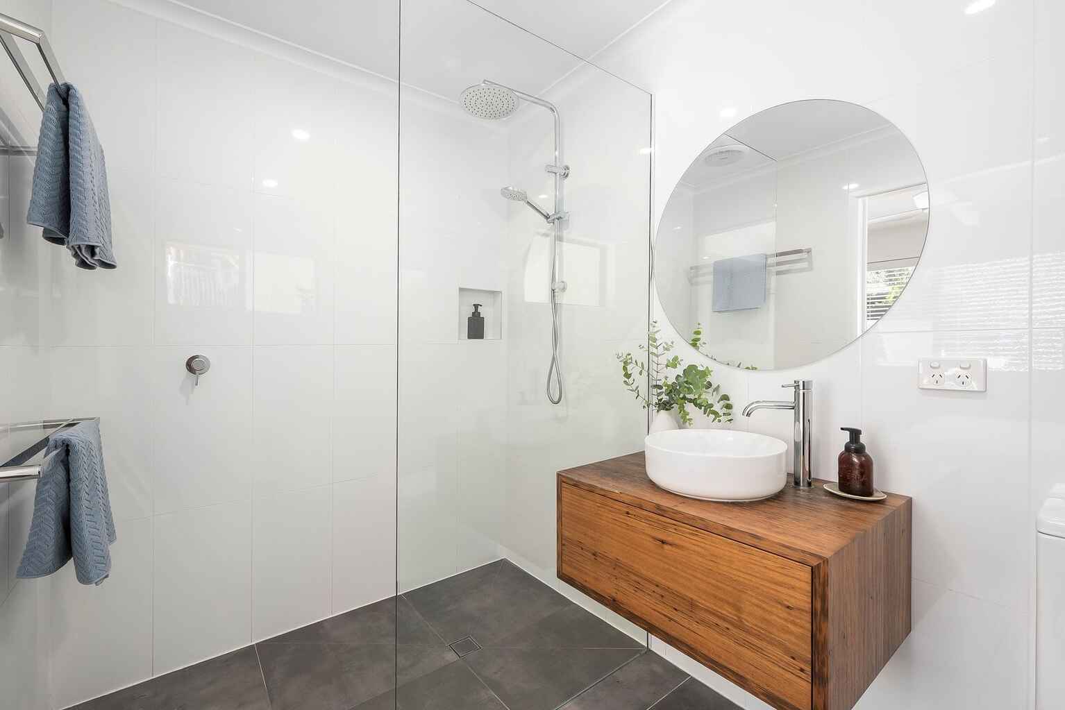 6 Camille Court Mount Coolum