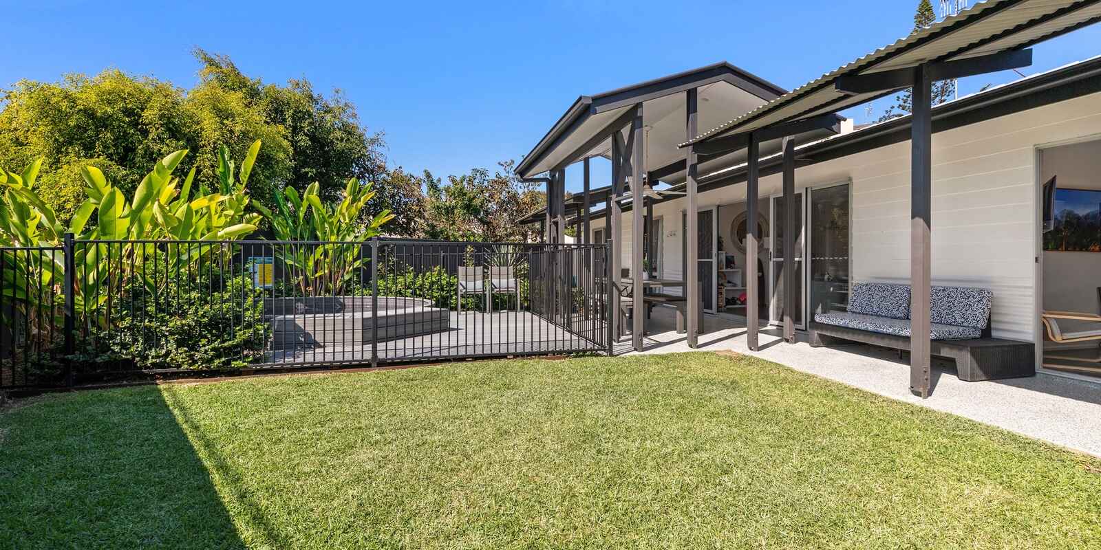 1/33 Yinneburra Street Yaroomba