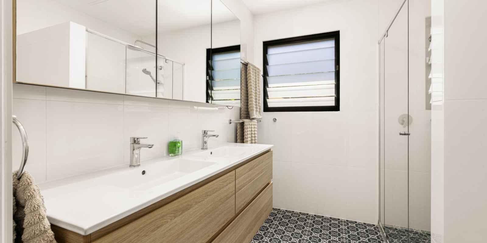 10 Joy Court Mount Coolum