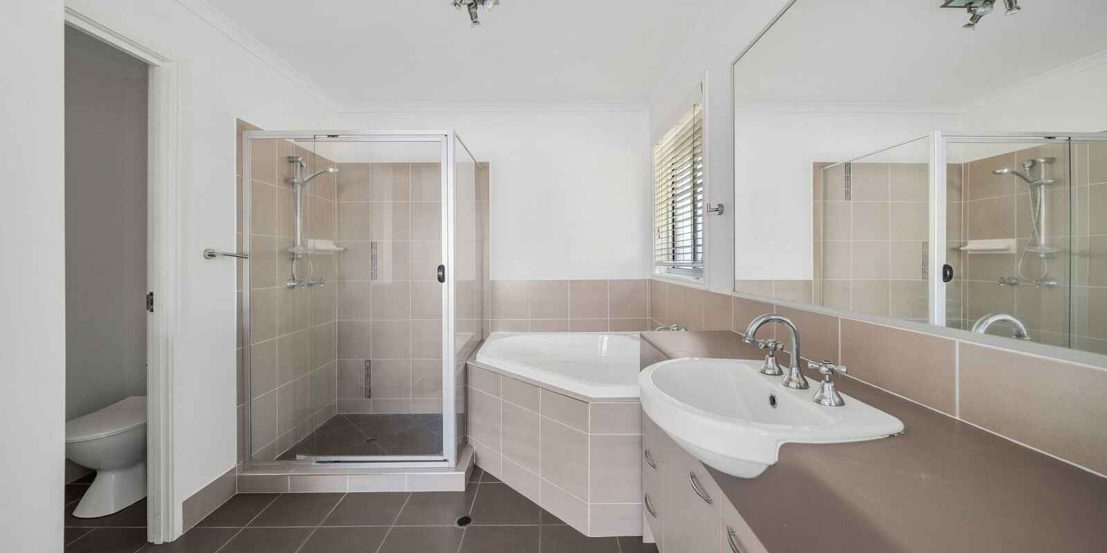 24 Tolkien Place Coolum Beach 24 Tolkien Place Coolum Beach