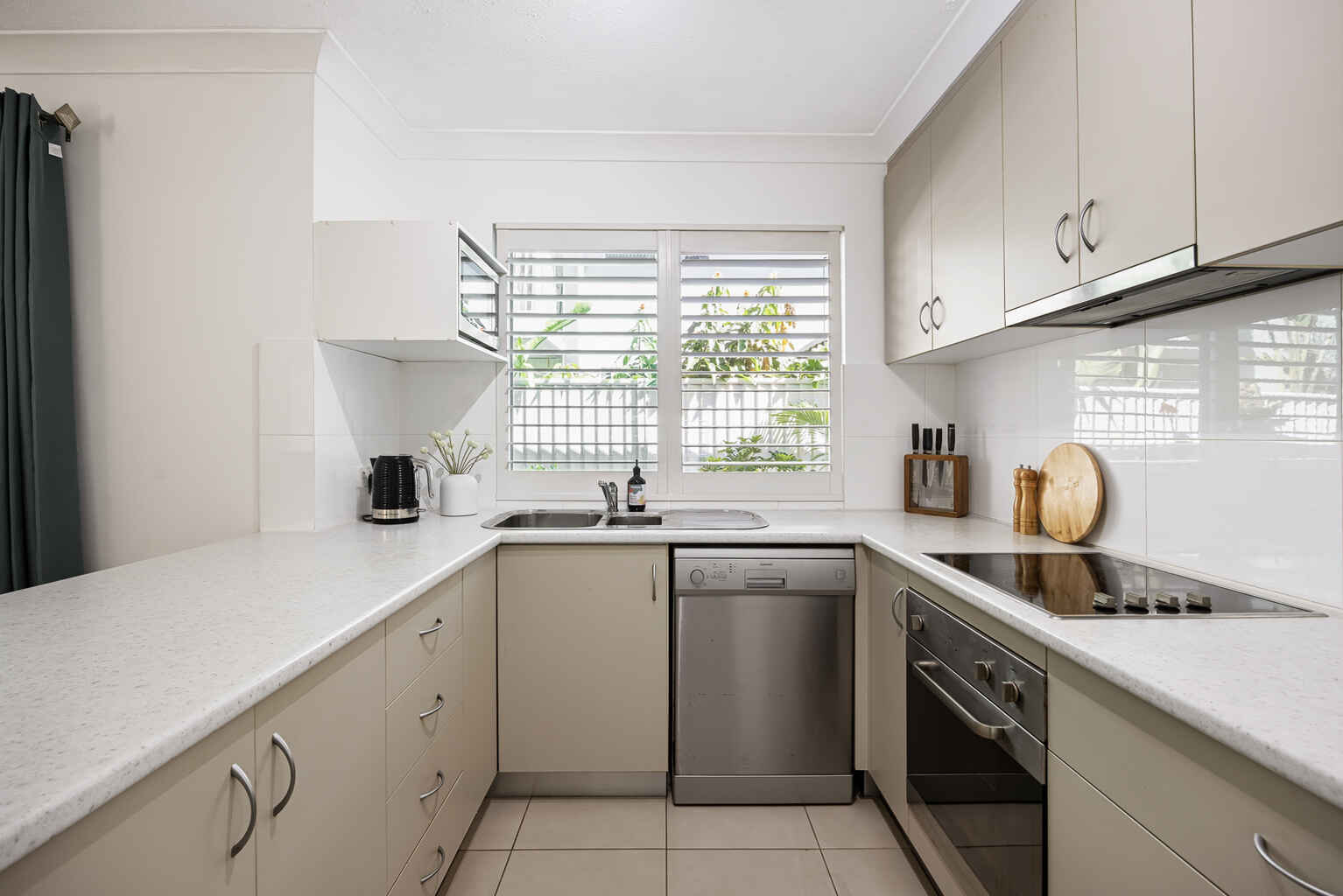 1/8A Low Street Yandina