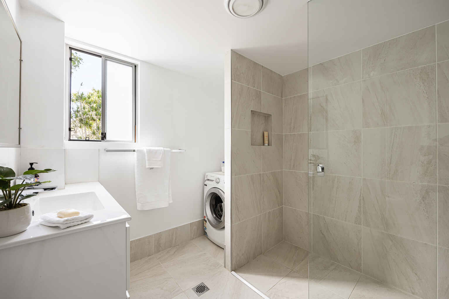 1/8A Low Street Yandina