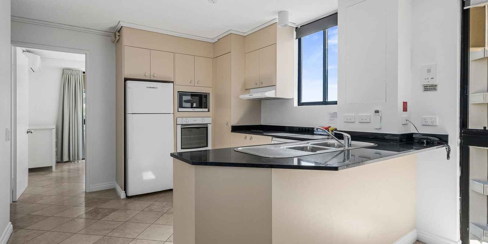 50/1740 David Low Way Coolum Beach