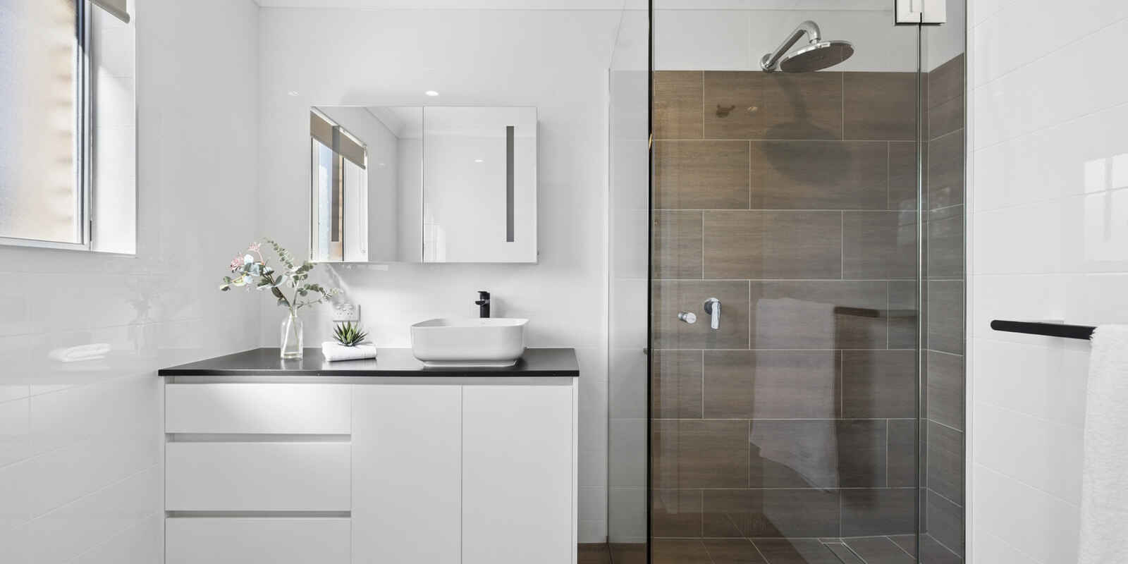 2/2 Spinnaker Drive Mount Coolum