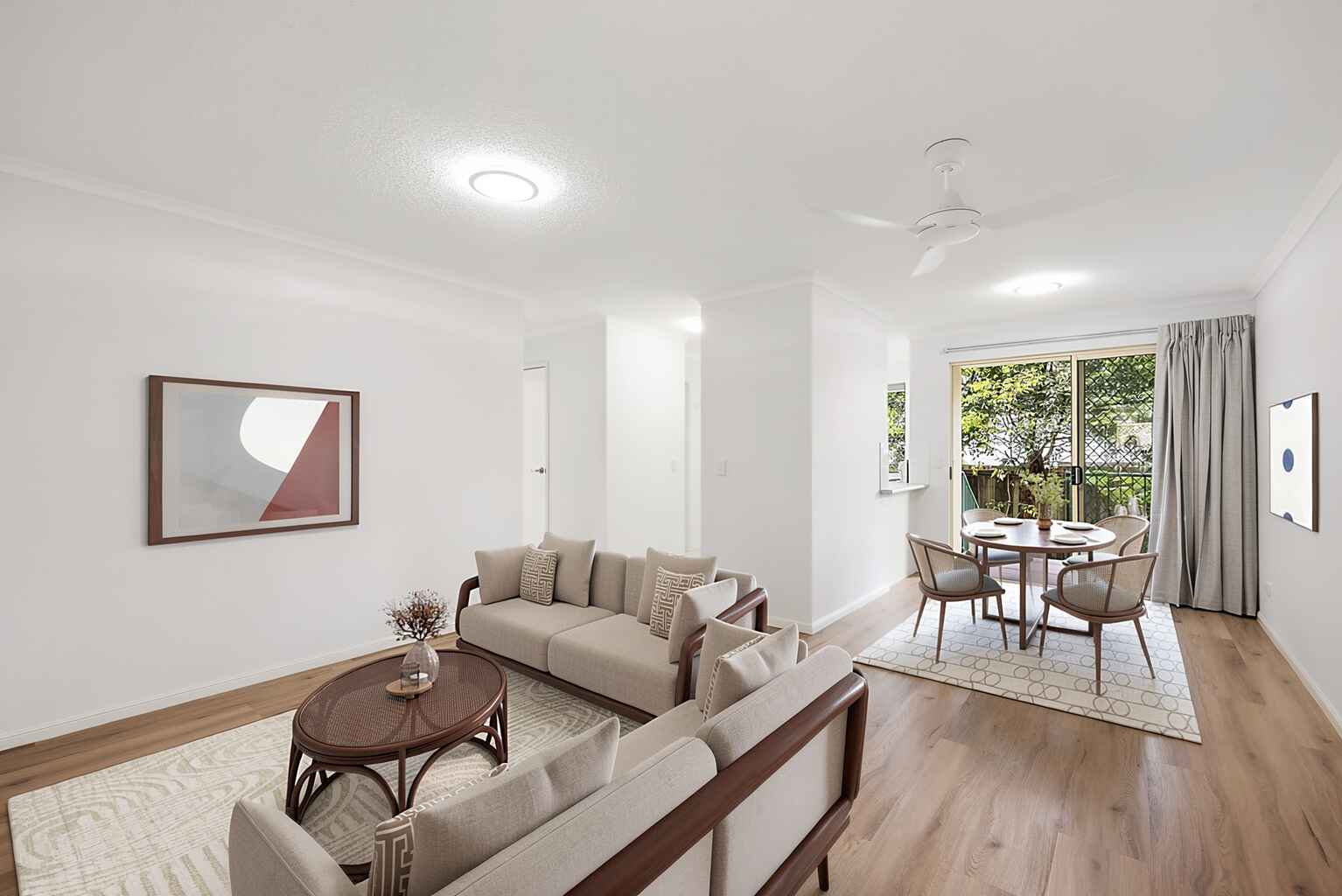 2/4 Low Street Yandina